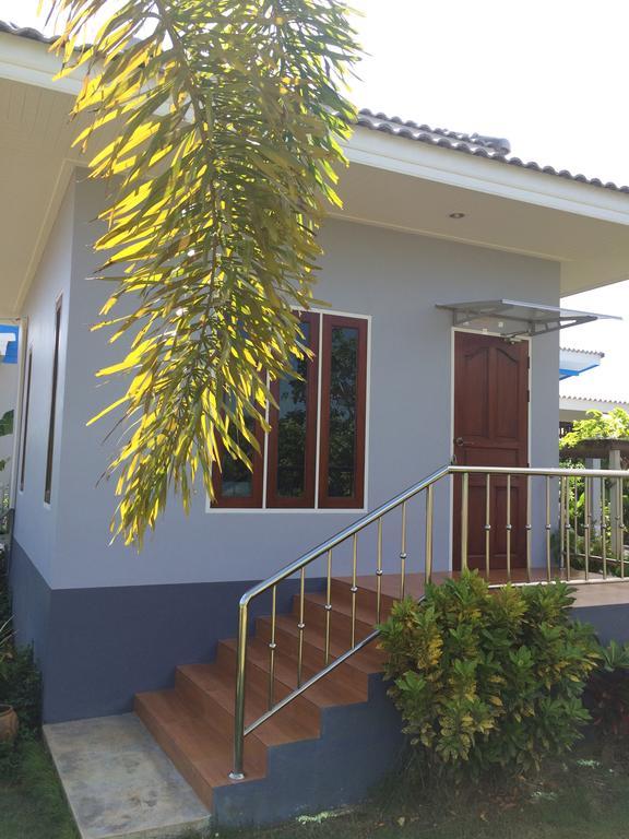Pran Kiang Lay Villa Ban Pru Yai Exteriör bild