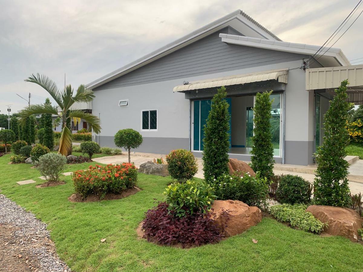 Pran Kiang Lay Villa Ban Pru Yai Exteriör bild